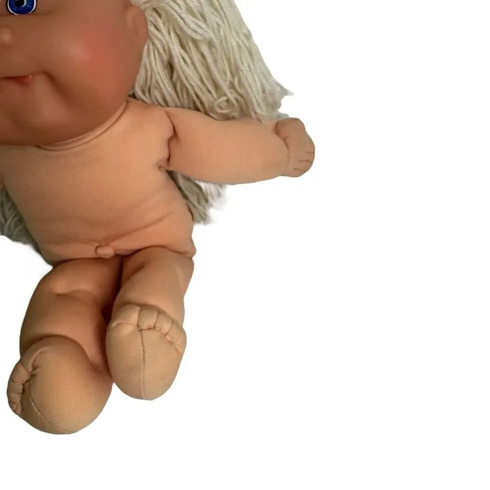 Cabbage Patch Kids First Edition Doll Hasbro 1995 Blonde Hair Blue Eyes Dimples